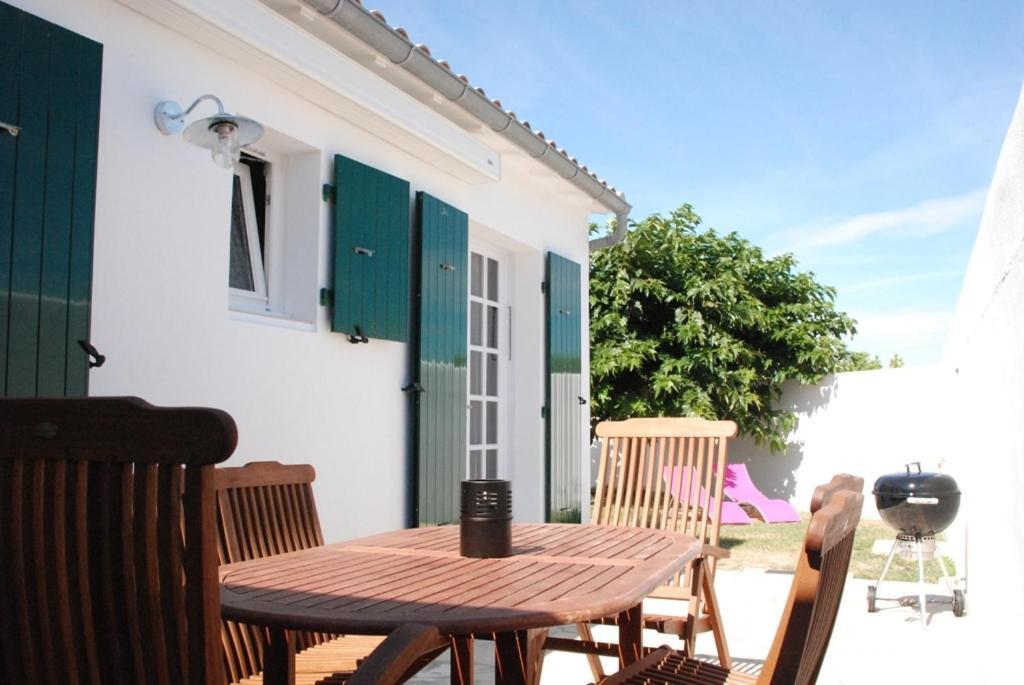 Villas Re Locations Vacances Saint-Clément-des-Baleines Szoba fotó